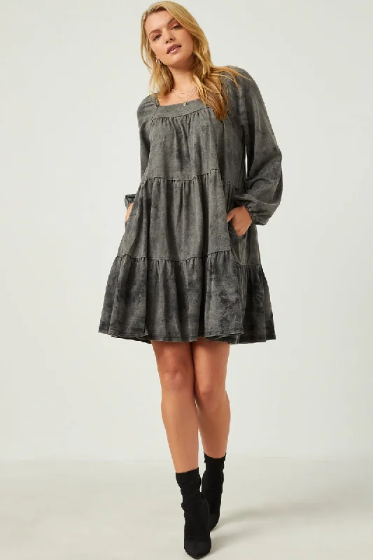 Plus size dresses featuring lace sleeves feel luxe -Long Sleeve Tiered Garment Washed Dress