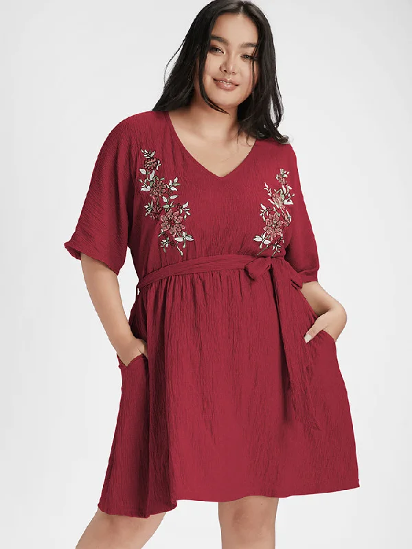 Elegant plus size dresses for weddings fit beautifully -Floral Embroidered Pocket Belted Short Dress