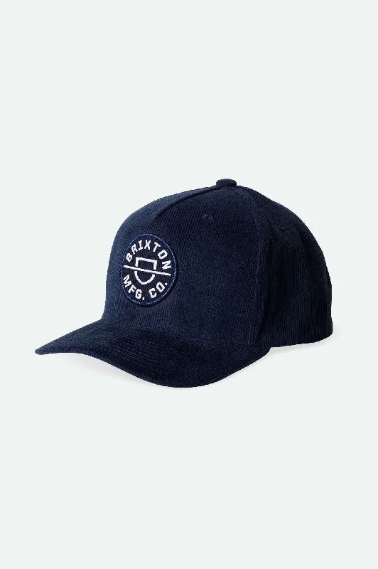 Classic navy cap for timeless wardrobe staple -Crest Netplus Snapback - Washed Navy Cord