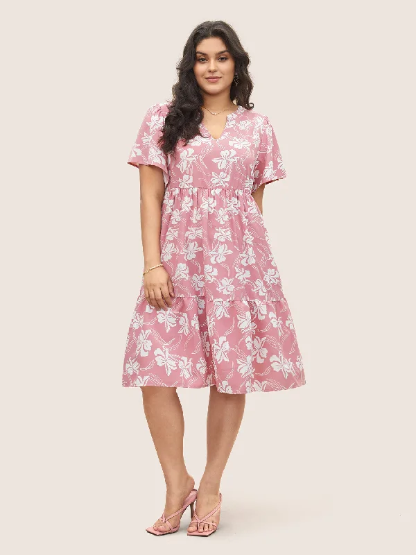 Plus size dresses for summer keep you cool -Silhouette Floral Print Notched Collar Pleated Dress