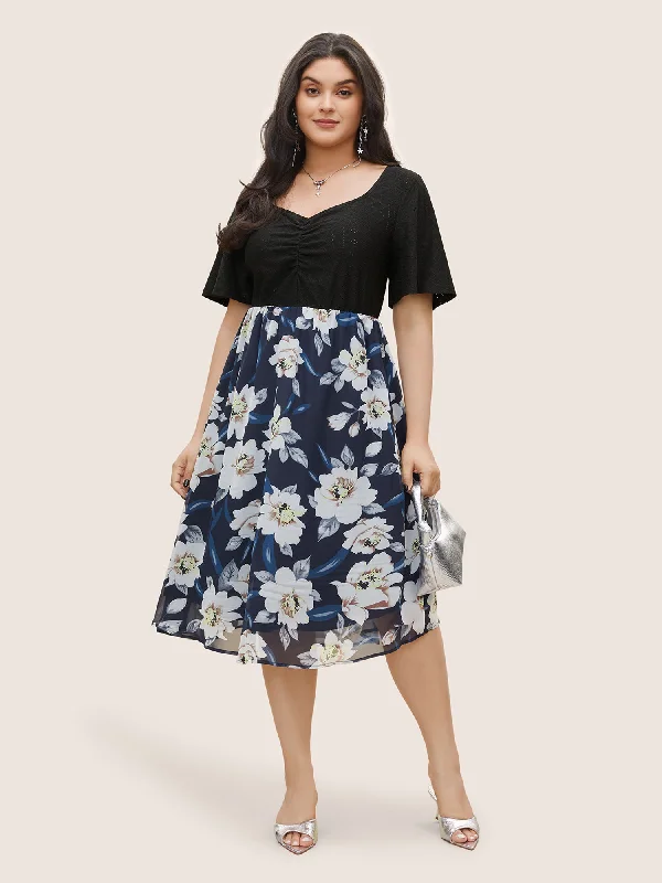 Plus size dresses featuring boho vibes are chic -Chiffon Floral Patchwork Ruched Hollow Out Dress