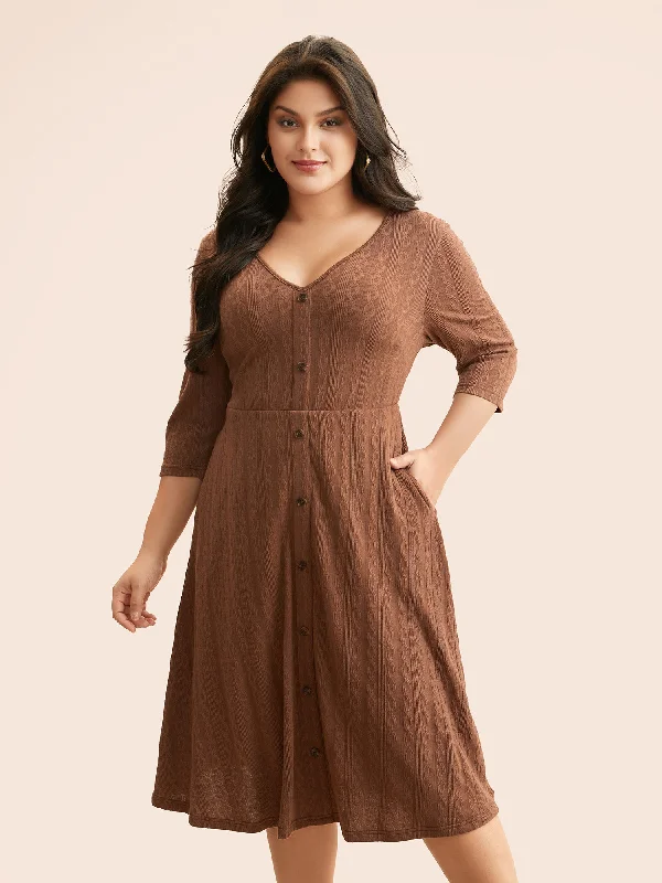 Plus size dresses with side ties cinch nicely -Plain Textured Button Detail Midi Dress