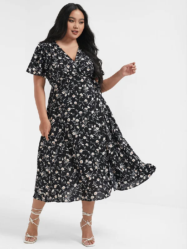 Comfortable plus size dresses for daily wear feel great -Floral V Neck Ties Ruffled Split Midi Dress