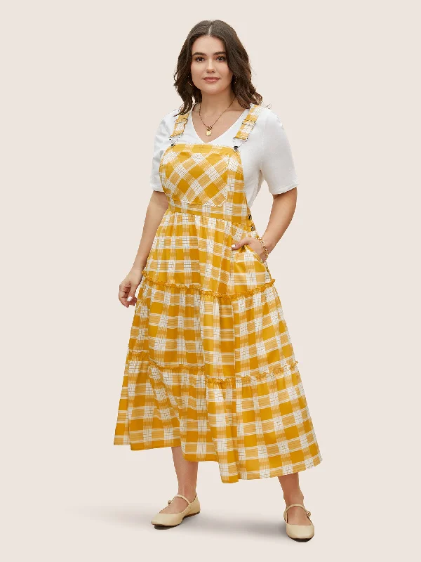 Plus size dresses featuring gemstone details shine subtle -Plaid Frill Trim Patchwork Hem Dress