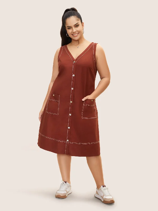 Plus size dresses with unique cuts stand apart -Contrast Trim Patch Pocket Tank Dress