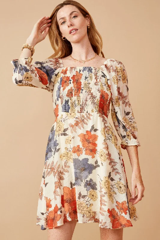 Plus size dresses for chic evenings glow quietly -Textured Floral Smocked Square Neck Dress