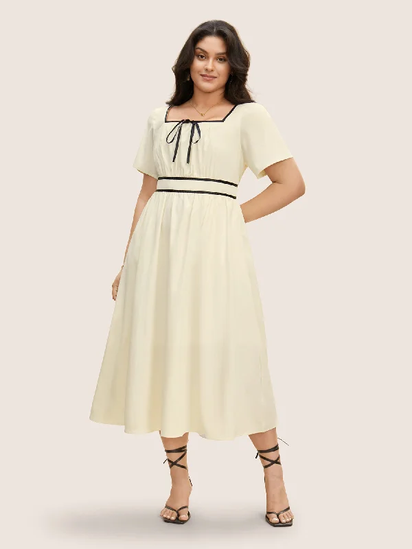 Plus size dresses for power dressing empower daily -Contrast Trim Tie Knot Elastic Waist Dress