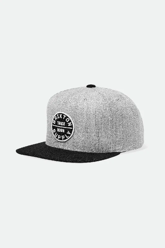 Leather trucker cap for edgy rugged appeal -Oath III Snapback - Light Heather Grey/Black