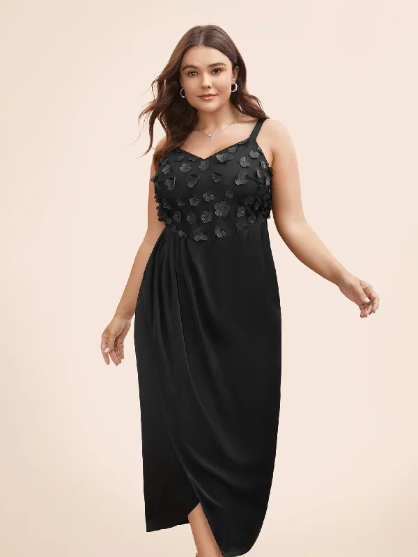 Plus size dresses with breathable fabrics stay cool -Stereo Flower Design Split Hem Dress