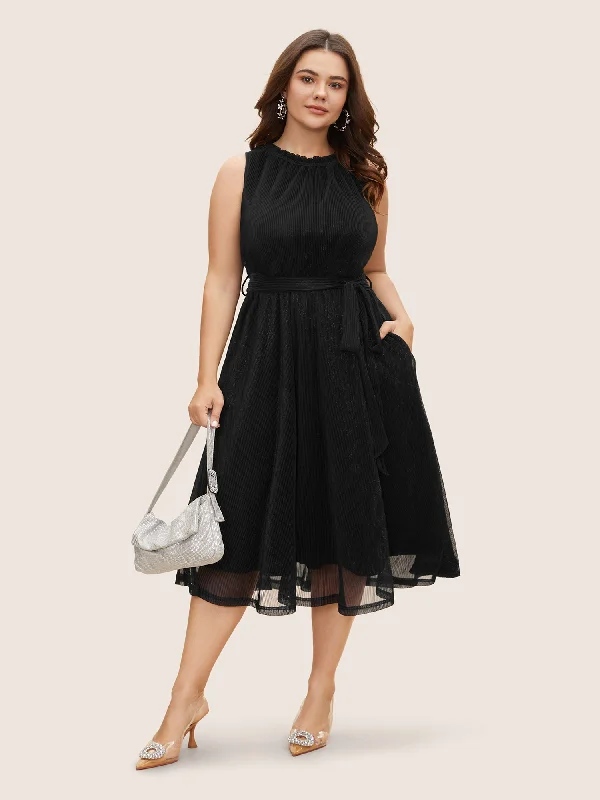 Plus size dresses with A-line cuts flatter curves -Stand Collar Luxe Belted Tank Dress