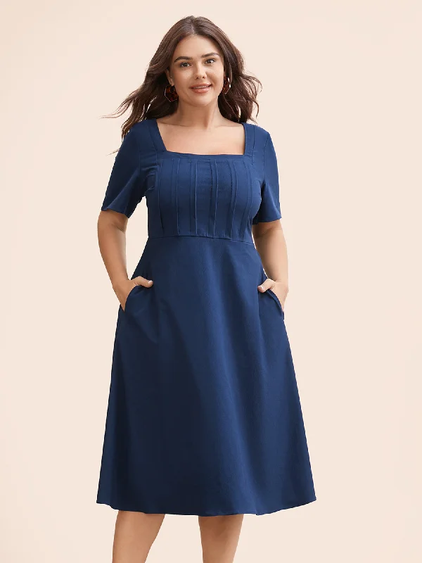 Plus size dresses with flowing skirts move freely -Solid Square Neck Pleated Midi Dress