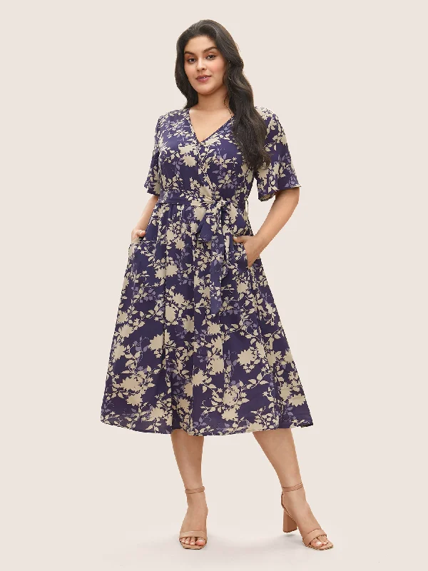 Plus size dresses for autumn days feel cozy -Floral Print Overlap Collar Belted Flutter Sleeve Dress