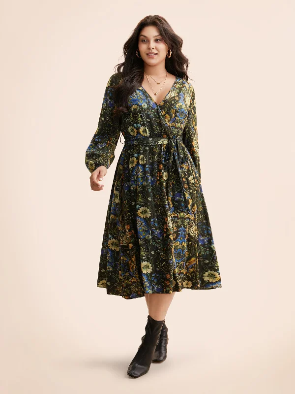 Plus size dresses with comfy fits ease days -Floral Overlap Collar Belted Dress