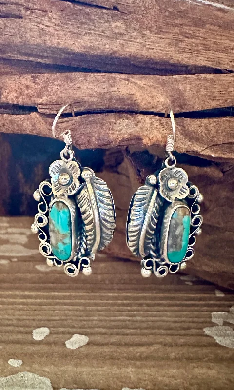 Drop Earrings for Casual Outfit -Simple drop earrings with a smooth finish for a minimalist look -DINE’H NATIVE ARTS Turquoise Leaf Earrings