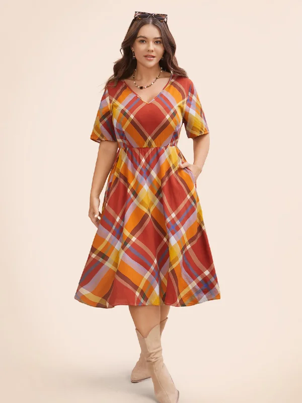 Plus size dresses featuring vibrant colors lift moods -V Neck Plaid Ruffle Sleeve Dress