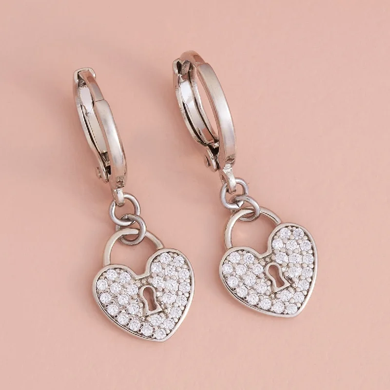 Best hoop earrings with oval shapes for a unique and elongated design-Trendy Earring 179511