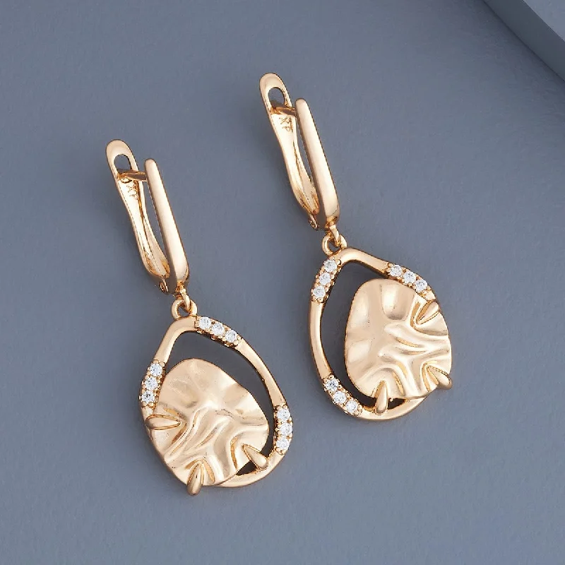 Hoop earrings with textured finishes for a vintage and classic style-Trendy Earring 179532