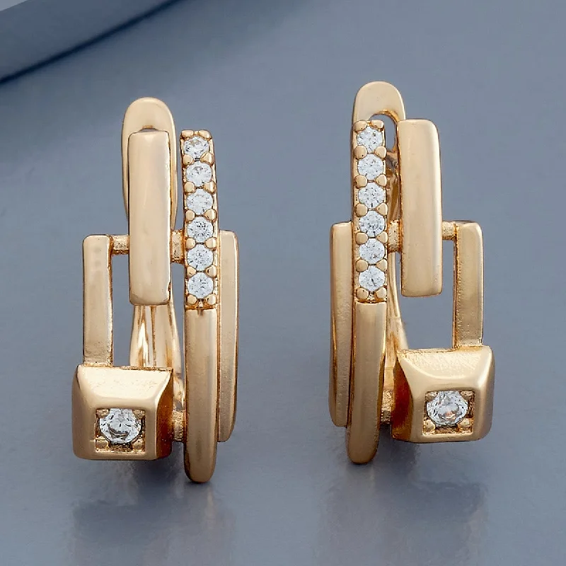 Hoop earrings with pearl accents for a chic and classic style-Trendy Earring 179652